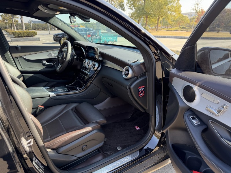 淮安21年奔驰GLC6