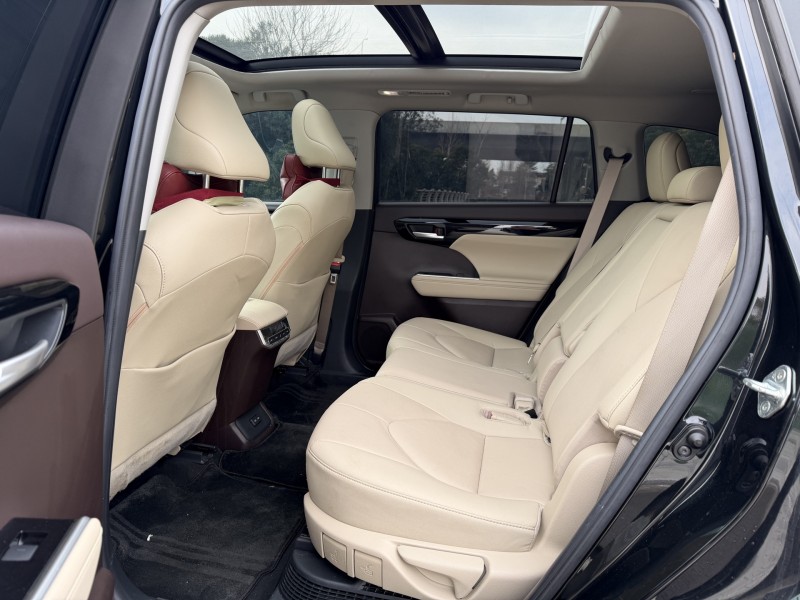 苏州23年丰田汉兰达4