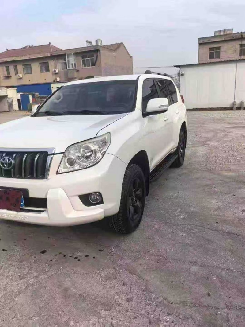 邢台14年丰田普拉多3