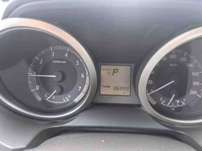 邢台14年丰田普拉多7