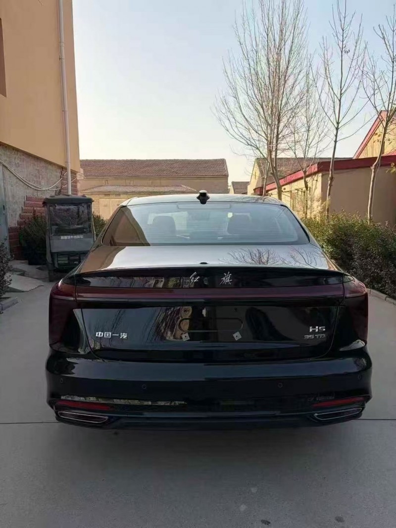 拉萨24年红旗H59