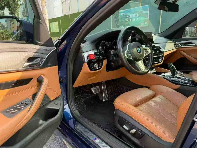 珠海18年宝马5系4