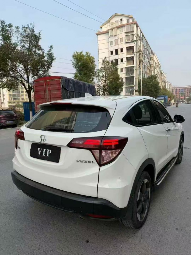 岳阳19年本田缤智7