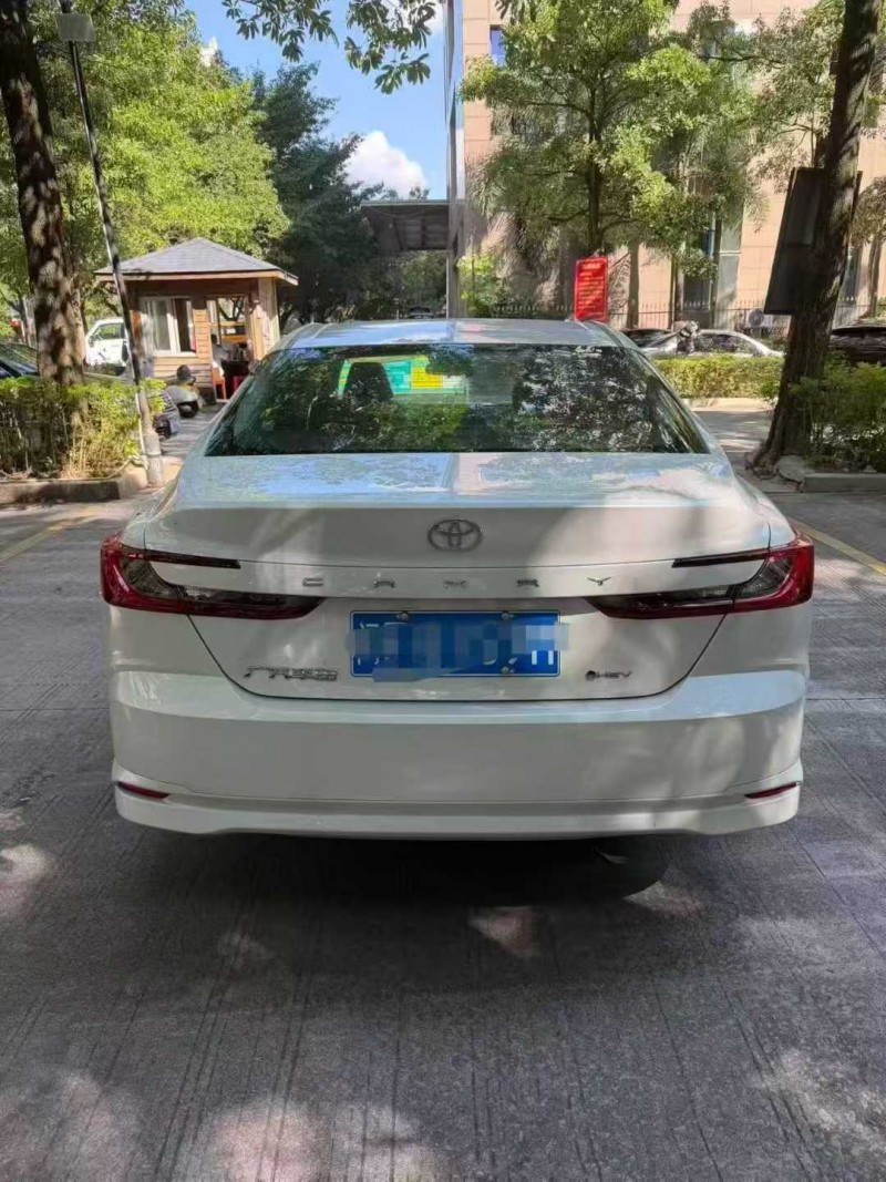 三明25年丰田凯美瑞8