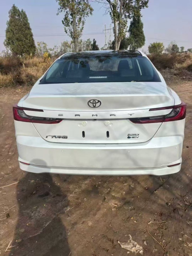 天津25年丰田凯美瑞6