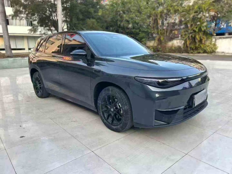 佛山24年零跑汽车C102