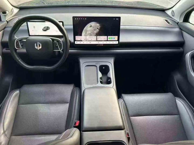 佛山24年零跑汽车C105