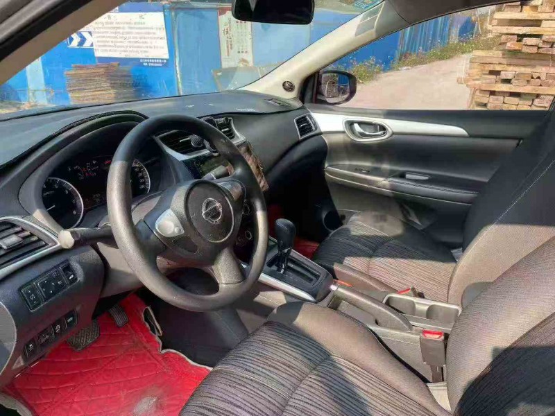 佛山20年日产轩逸5