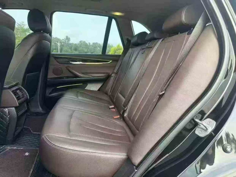 汕头15年宝马X58