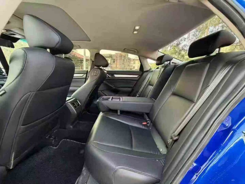 汕头20年本田雅阁5