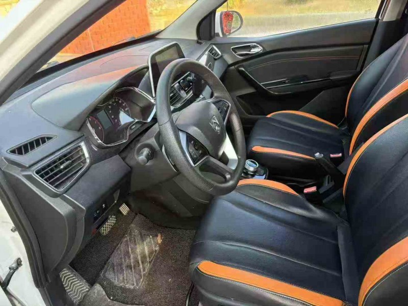 汕头19年宝骏3106