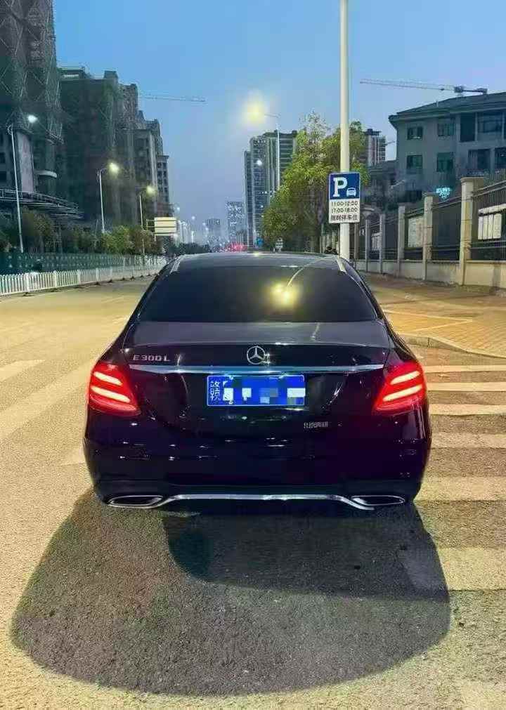 南昌19年奔驰E9