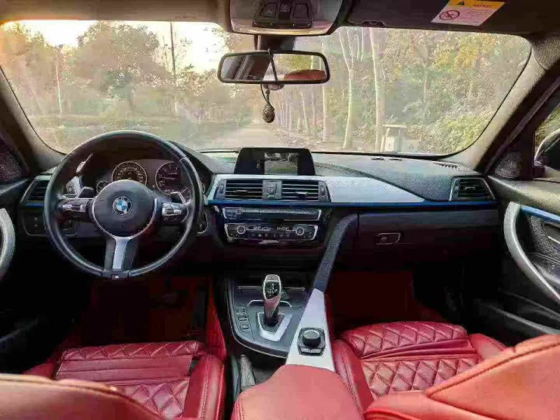 安阳18年宝马3系5