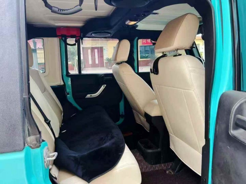 枣庄14年Jeep牧马人5