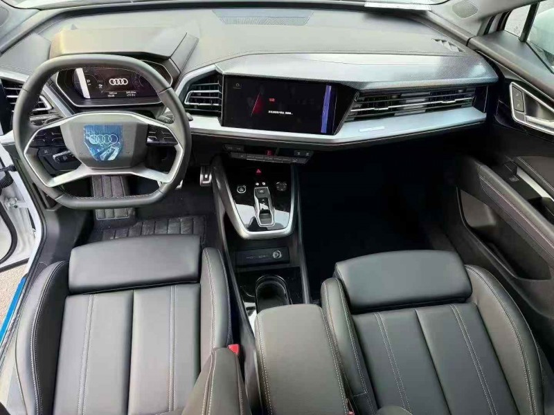 舟山25年奥迪Q44