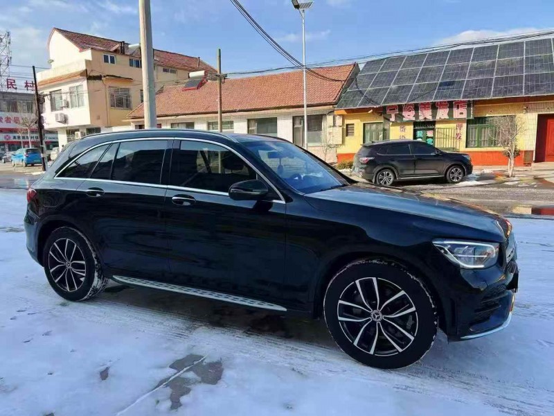 枣庄22年奔驰GLC2