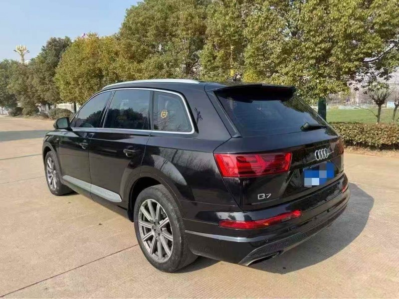 淮安18年奥迪Q79