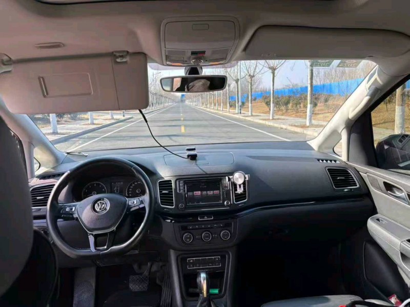 徐州16年大众夏朗8