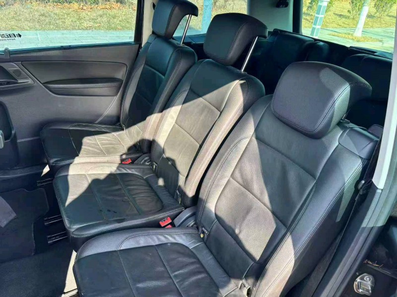 徐州16年大众夏朗9