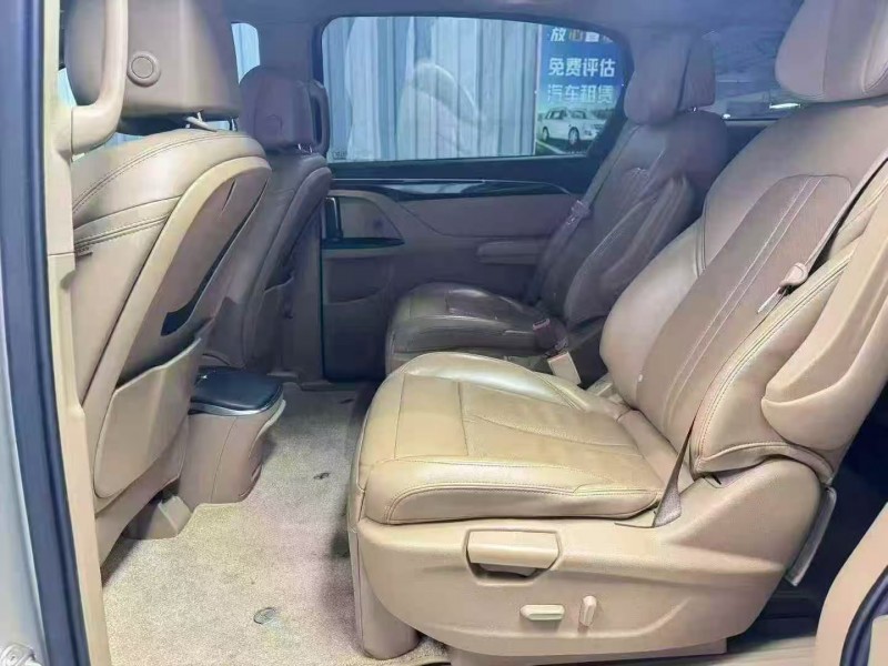 沧州17年别克GL85