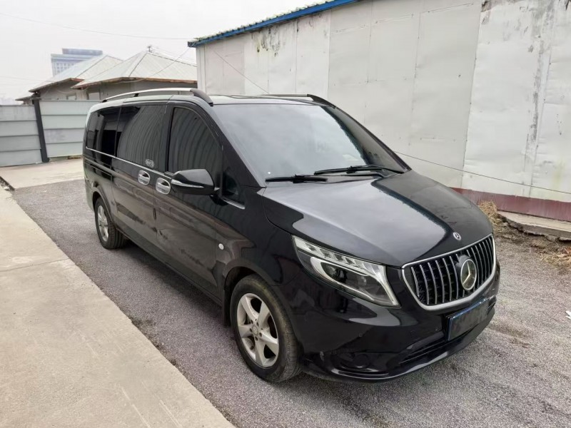 滨州18年奔驰威霆2