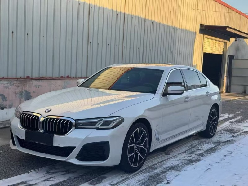 滨州22年宝马5系3