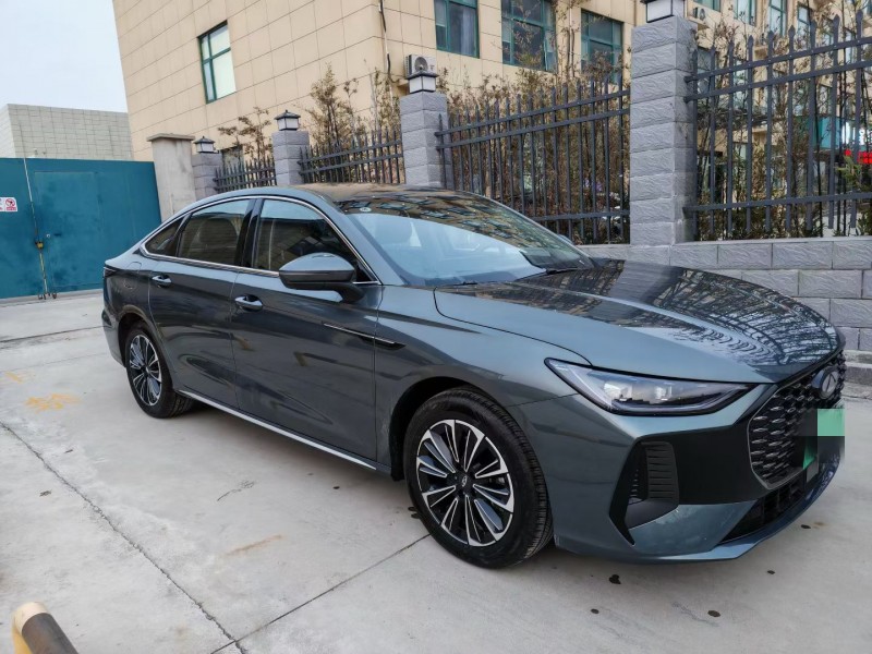 平顶山25年奇瑞风云3