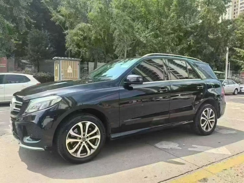 运城19年奔驰GLE3