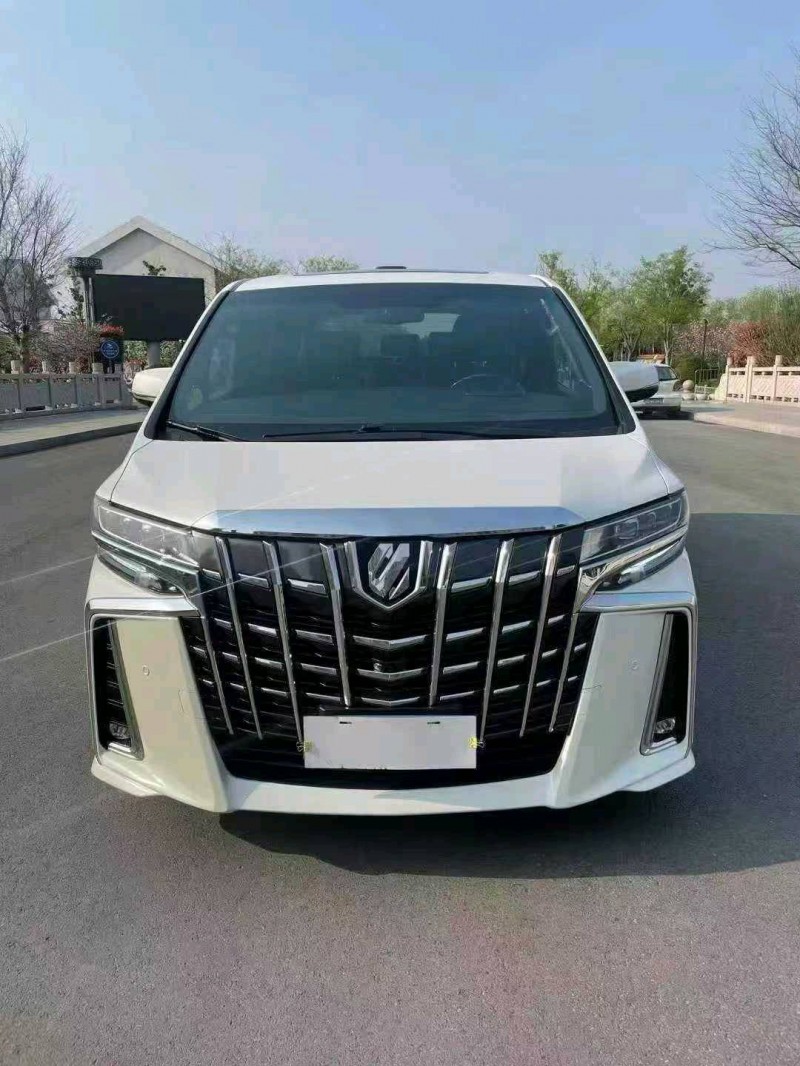 徐州17年丰田埃尔法1