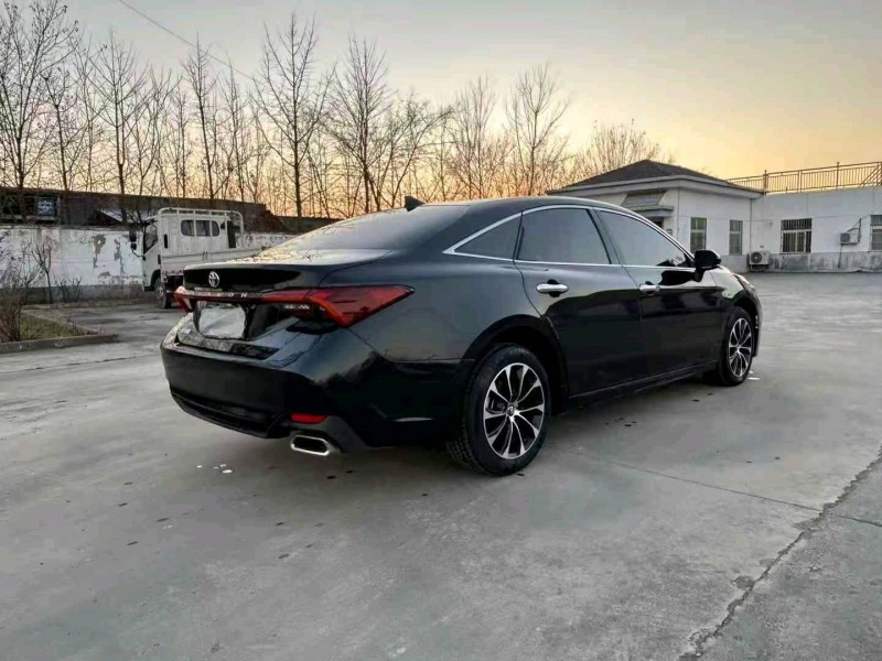 徐州21年丰田亚洲龙7