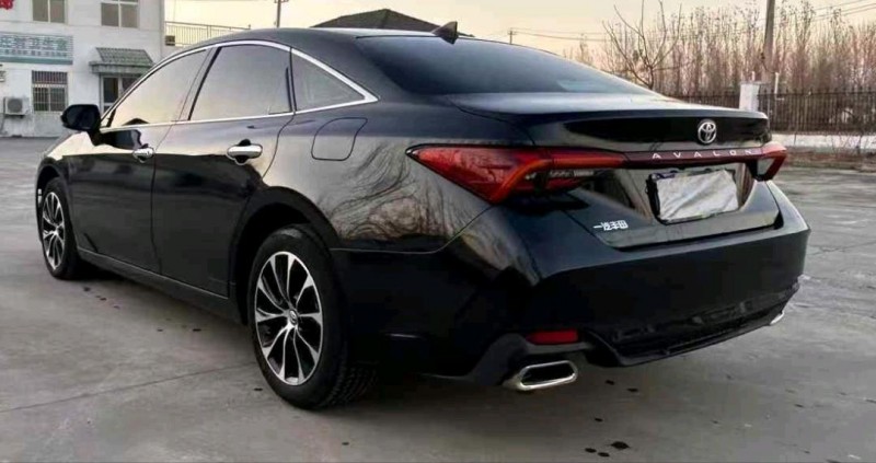 徐州21年丰田亚洲龙8