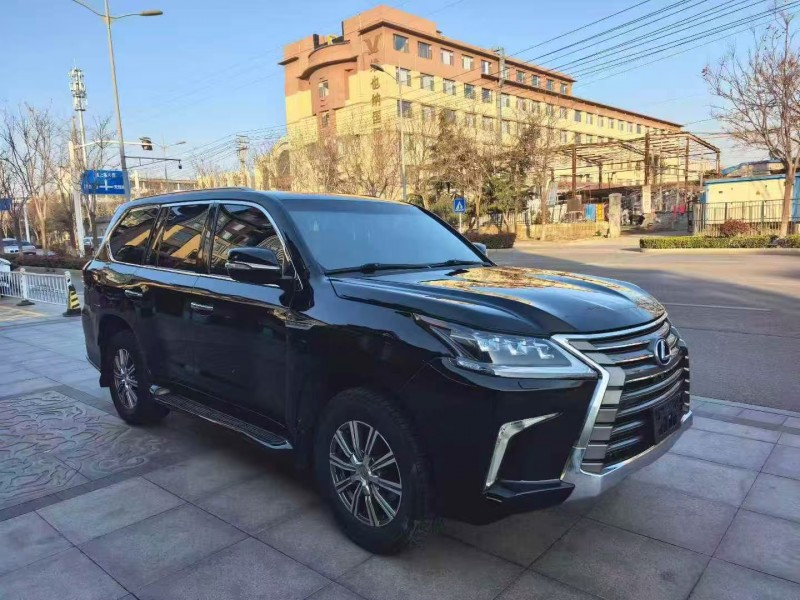 济南12年雷克萨斯LX2