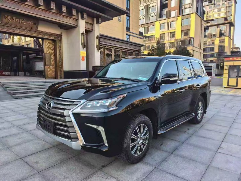 济南12年雷克萨斯LX3