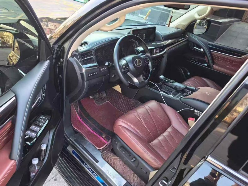 济南12年雷克萨斯LX9