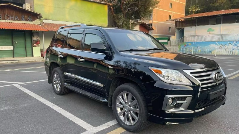 东莞14年雷克萨斯LX2
