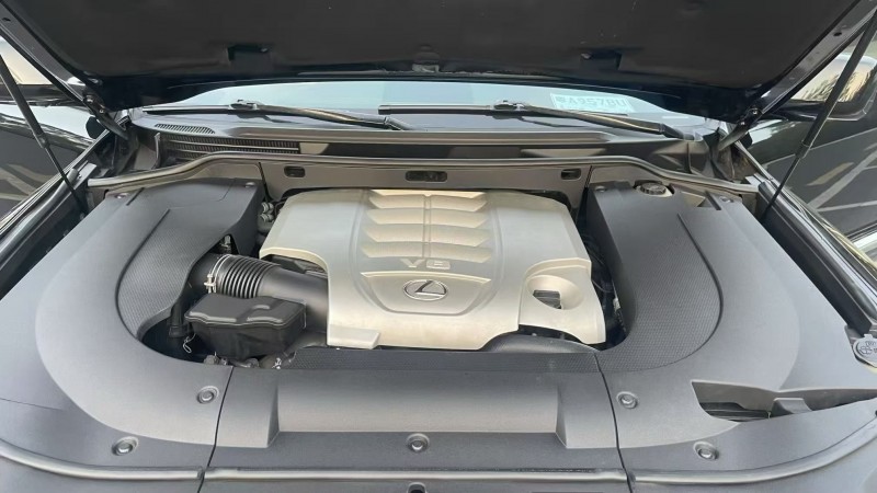 东莞14年雷克萨斯LX7