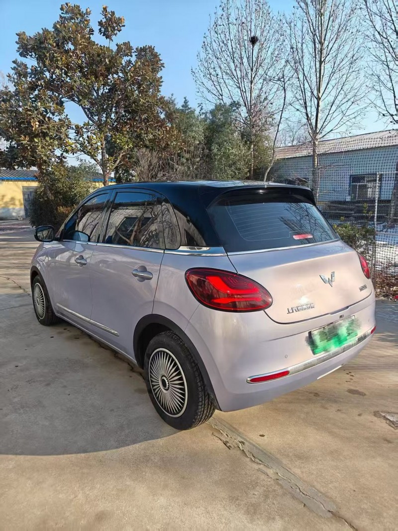 淄博25年五菱汽车缤果9