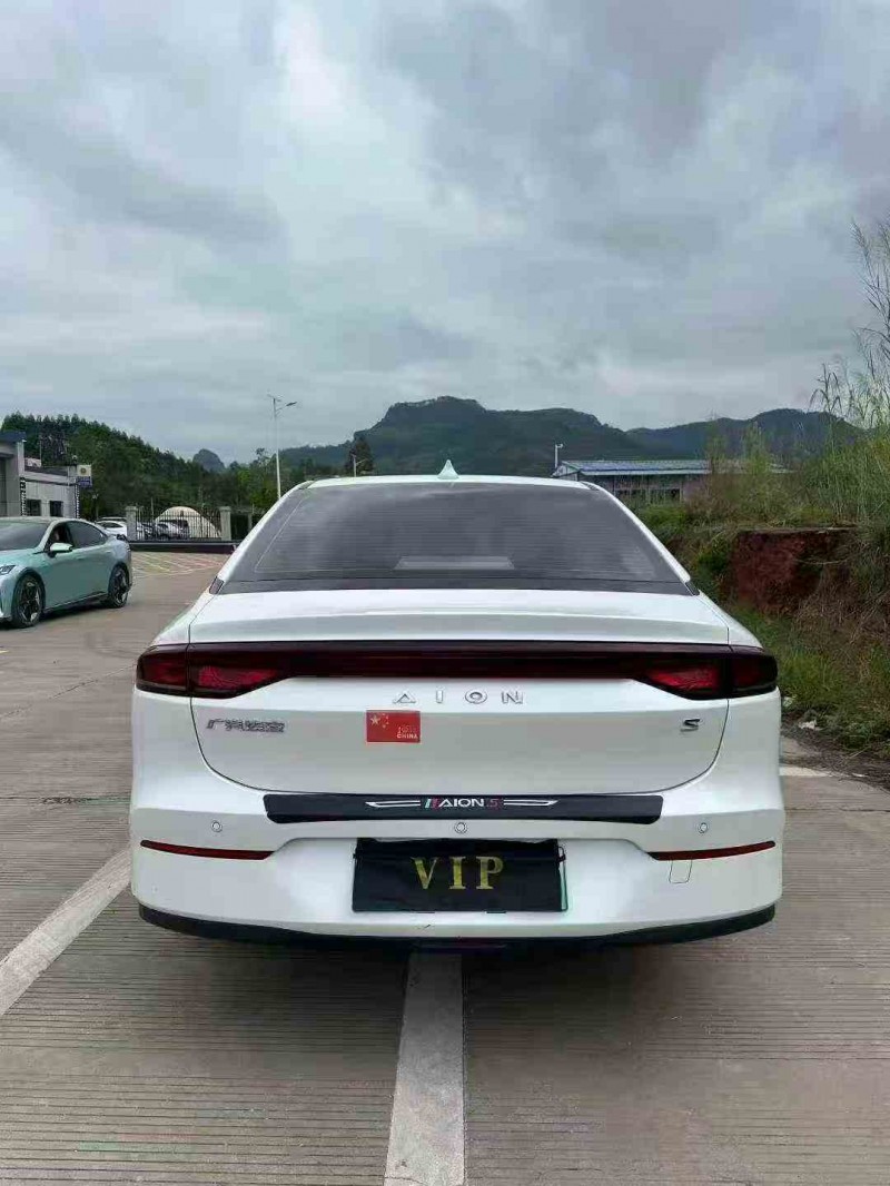 贵港24年传祺埃安S7