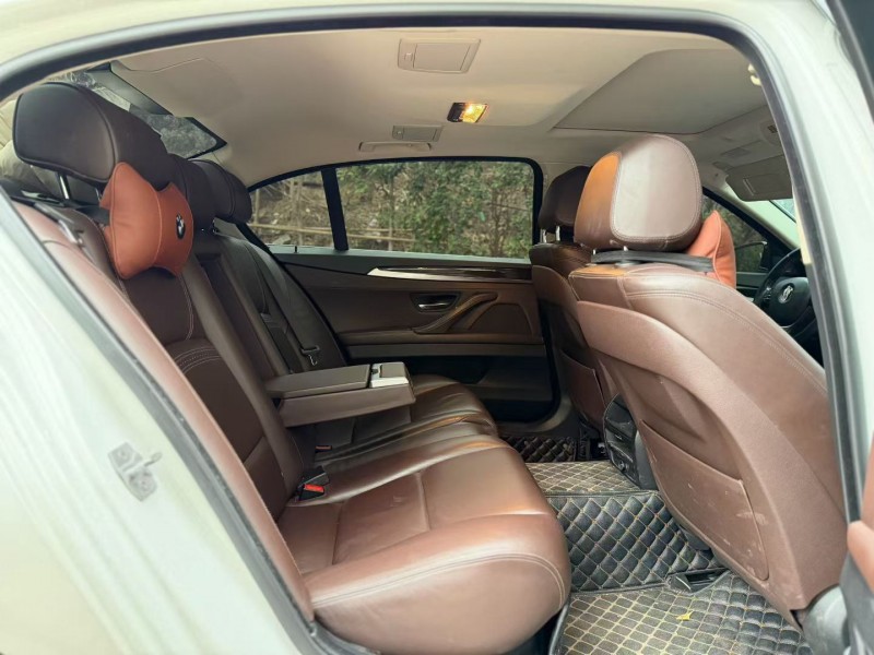 汕头17年宝马5系4