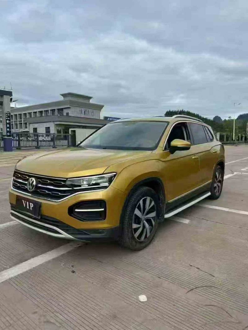 贵港19年大众探岳3