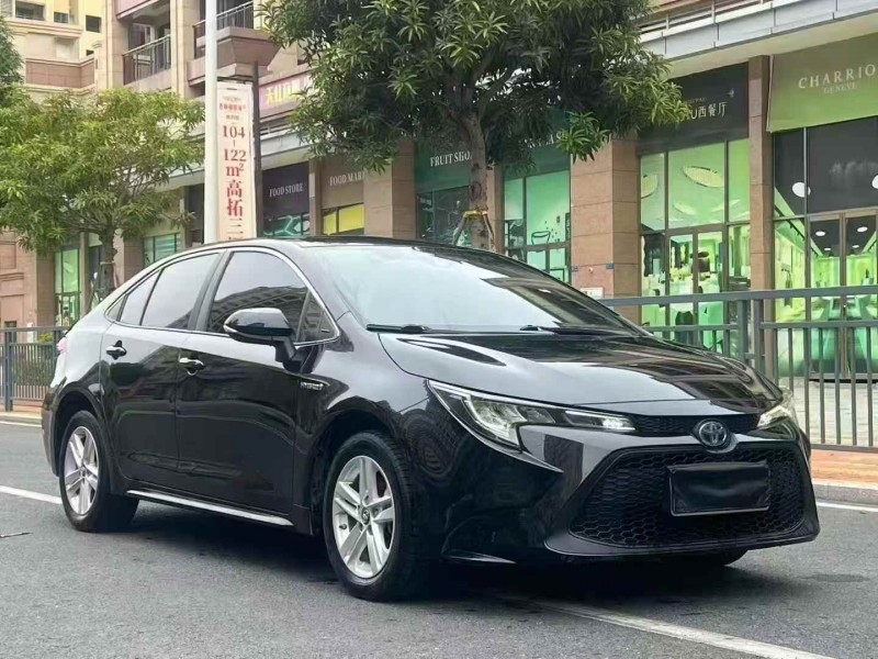 广州22年丰田雷凌3