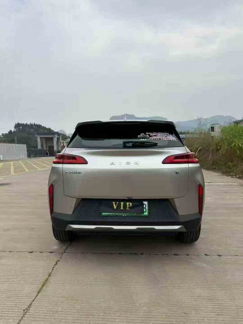 贵港21年传祺埃安V9