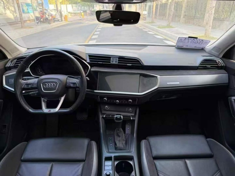 广州23年奥迪Q36