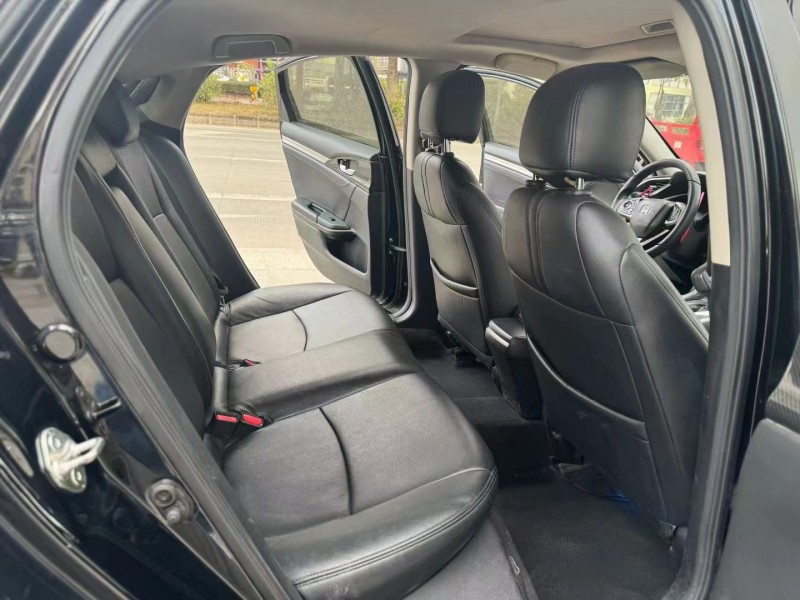 佛山18年本田思域5