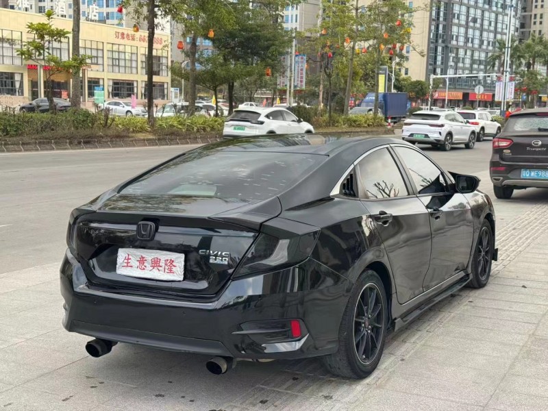 佛山18年本田思域7