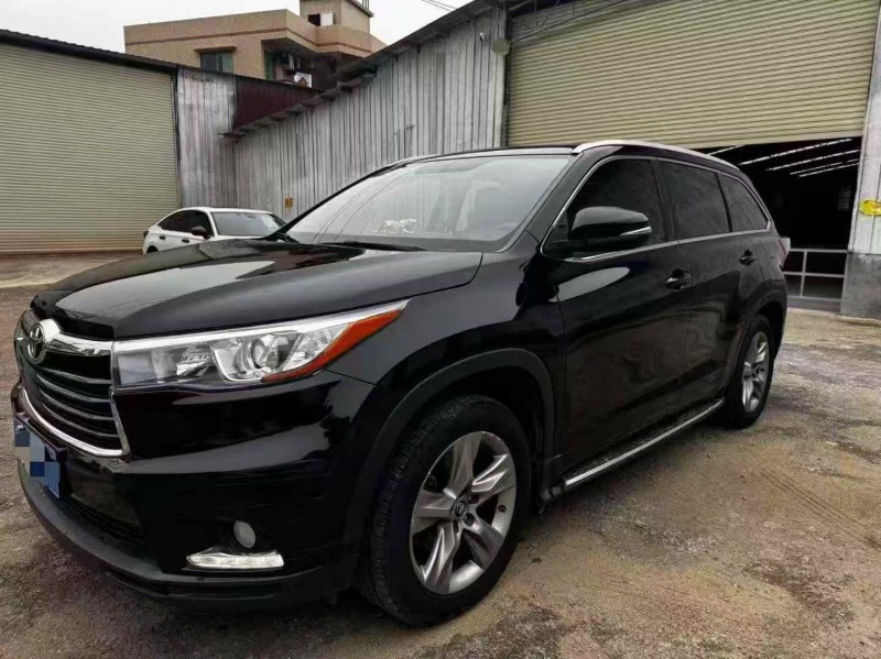 广州17年丰田汉兰达2