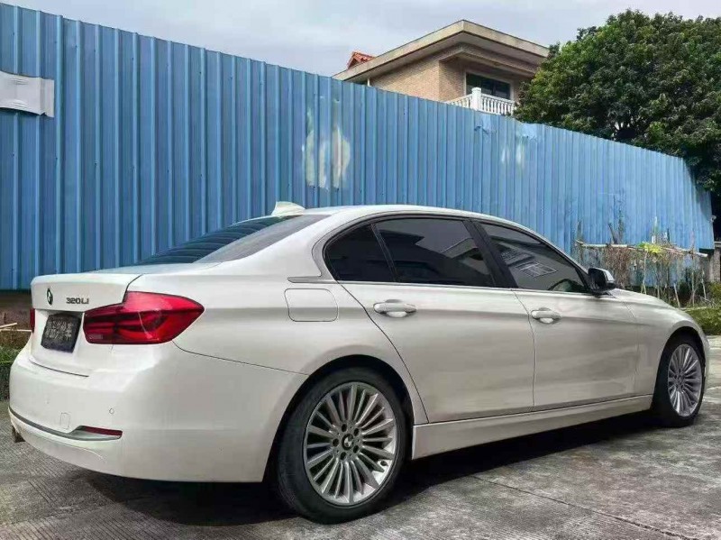 广州18年宝马3系8