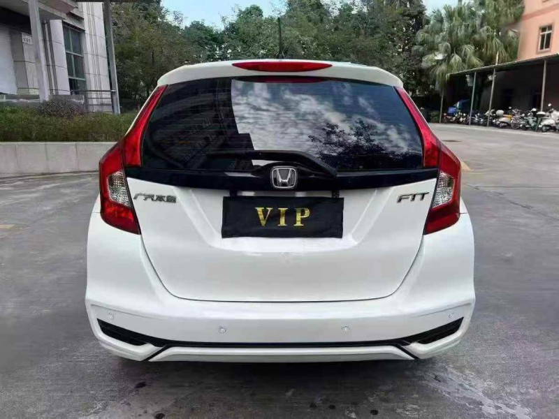 广州18年本田飞度9