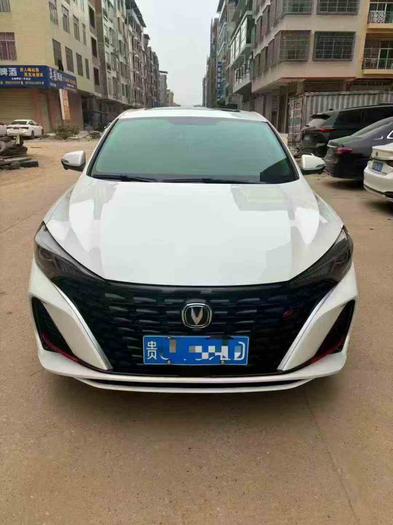 贵港24年长安汽车逸动1