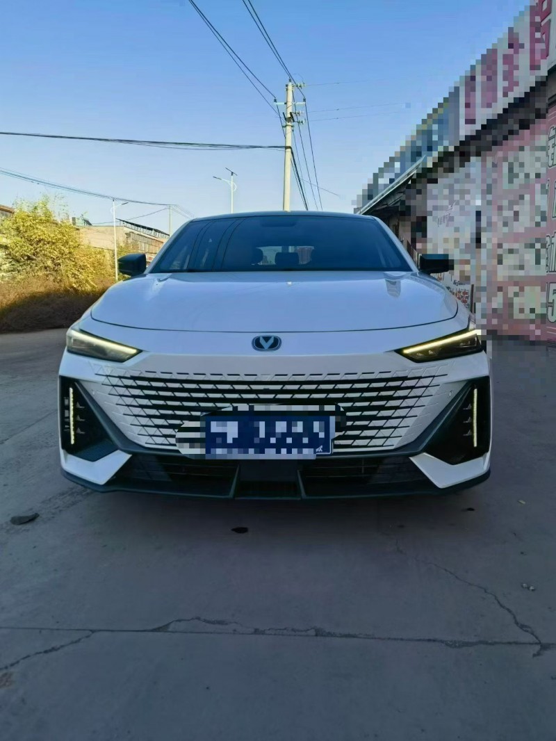 运城23年长安汽车UNI1